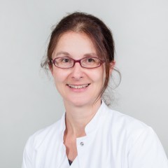  Dr. med. Eva Matzker